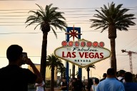 Las Vegas tourism drops, signaling U.S. economic woes