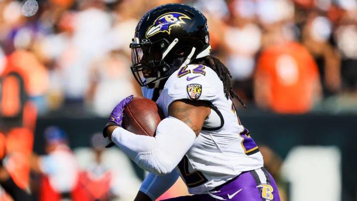 Fantasy football rankings 2025: Busts from the computer model that predicted Mostert's challenging year