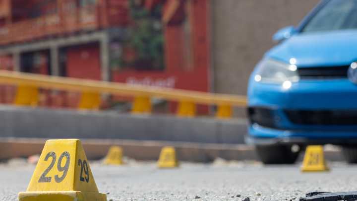 Hallan el cuerpo de una 'tiktoker' junto con el de su marido y sus hijos en el interior de una camioneta