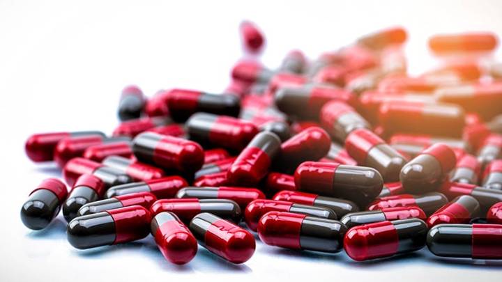 Skip Antibiotic Prophylaxis for GI Bleeding in Cirrhosis?