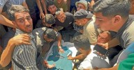 El nuevo ataque de Israel en un hospital de Gaza indigna al mundo: 20 muertos