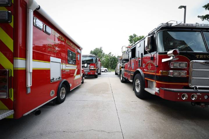 Lightning caused Pikesville 3-alarm fire that injured 2 firefighters, officials say – Baltimore Sun