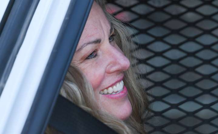 Lori Vallow Daybell flown back to Idaho from Arizona