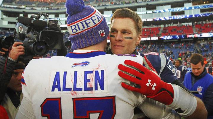 Tom Brady trolls Bills with epic reaction to new ‘icy’ rivalry jersey