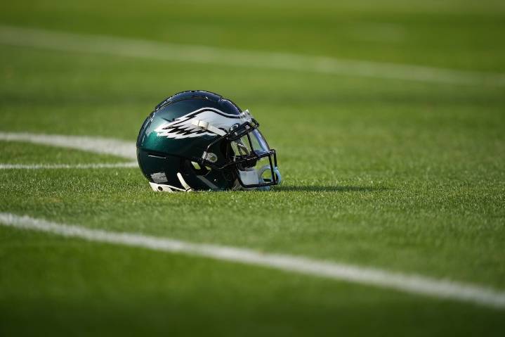 Eagles are expected to make another trade: Who could they target?