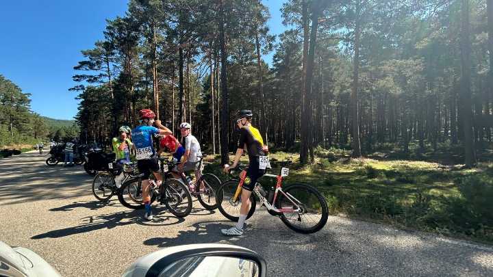 Muere un ciclista durante una caída en la Vuelta Internacional Junior Ribera del Duero