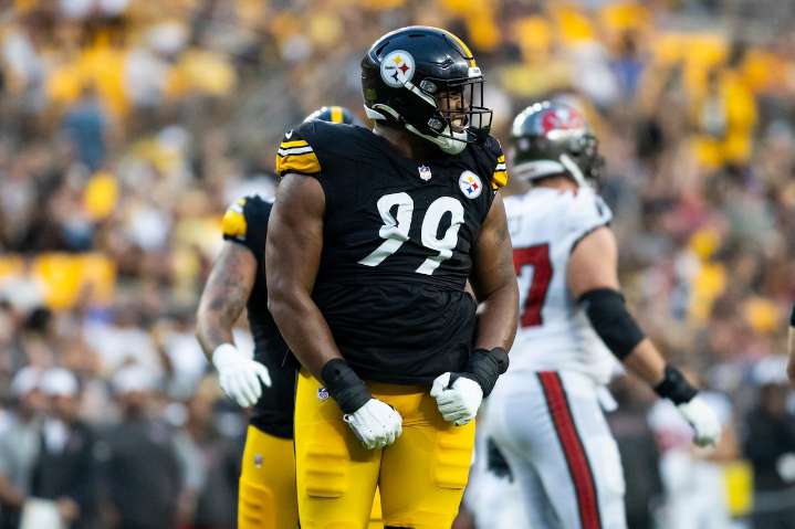 Derrick Harmon carted off the field in Steelers’ final preseason game with knee injury