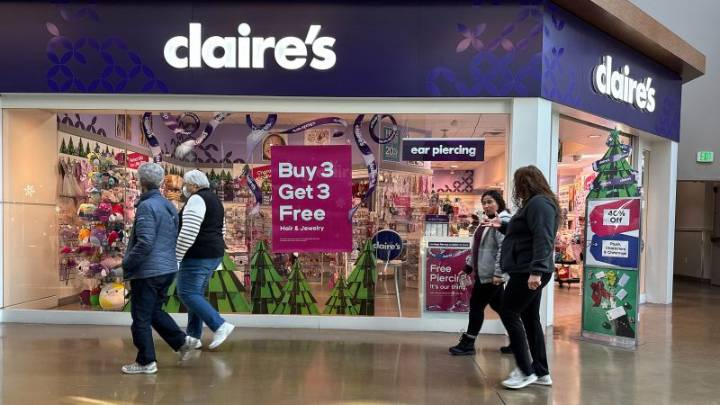Claire’s, a mall staple for tweens, files for bankruptcy