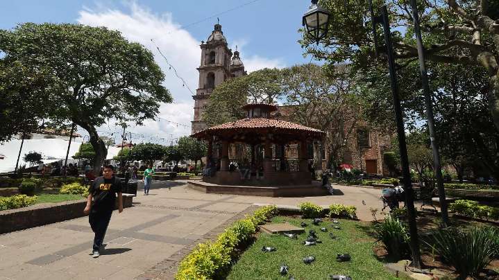 Disminuye el turismo en Valle de Bravo tras el Operativo Restitución