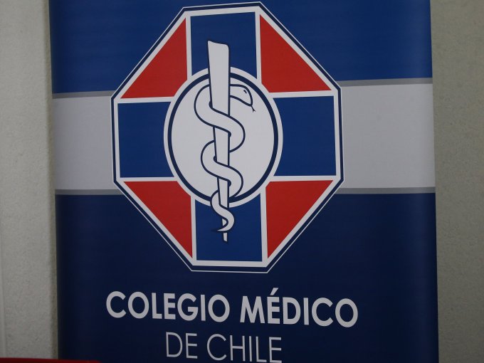 Colmed presenta propuesta para reformar el sistema de licencias médicas y el Subsidio por Incapacidad Laboral