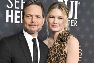 La esposa de Scott Wolf, Kelley Wolf, arrestada por el cargo de acoso electrónico en medio de publicaciones de doxxing actor, exponiendo los textos de la hija