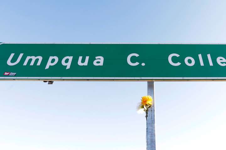 Oregon man pleads guilty following fatal crash with community college softball team bus