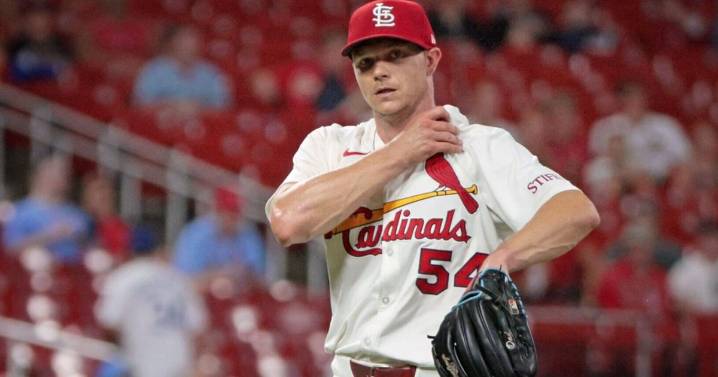 Sonny Gray's Cardinals exit shouldn't be seen as certainty