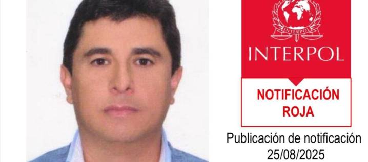 Interpol emite circular roja para dar con el paradero de exdirector de la Función Pública