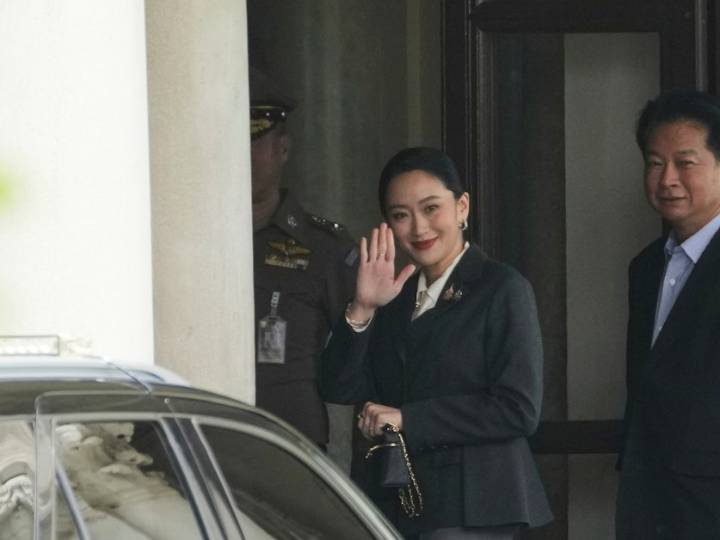 Thai court dismisses prime minister over compromising phone call with Cambodian leader