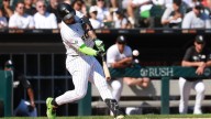 Lenyn Sosa homers as the White Sox cool off the Yankees with a 3