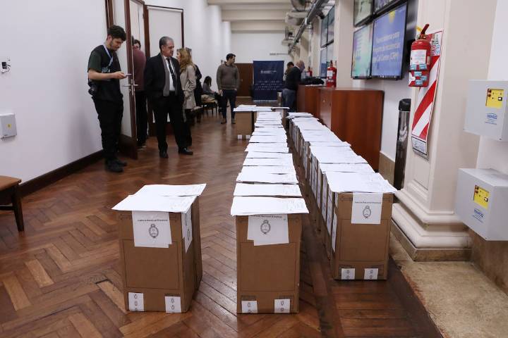 Telegramas devueltos. La Justicia busca a la mitad de las autoridades de mesa para las elecciones bonaerenses