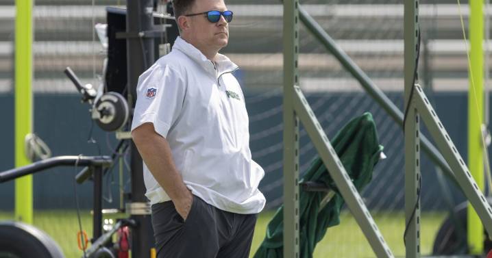 Packers set roster for 2025 season; Welch, King among notable cuts