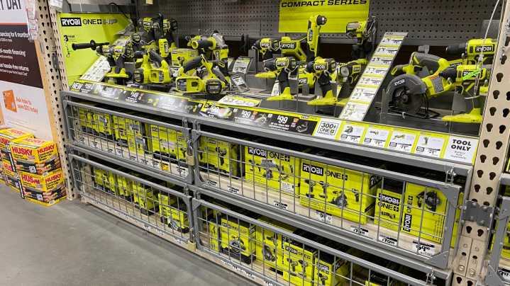 Ryobi Is Dropping The Price Of Their Drill Kit For Labor Day Weekend, Is It Worth Buying?
