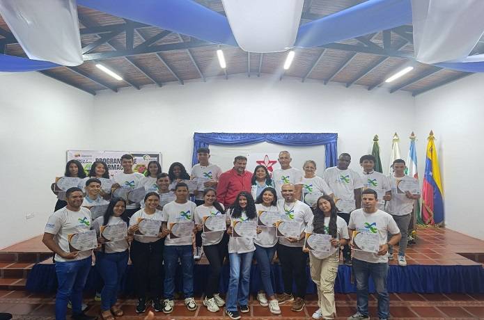 Academia de Ciencias Agrícolas impulsa formación técnica y científica
