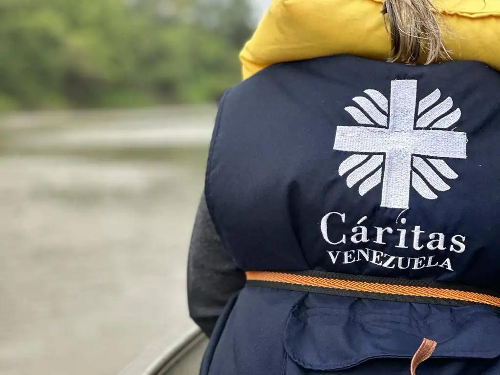 Cáritas Ciudad Bolívar ha atendido a 200 familias afectadas por la crecida del río Orinoco