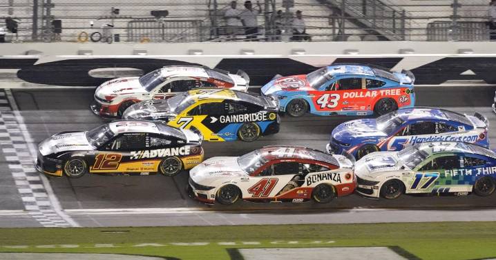 Blaney's last-second surge at Daytona denies underdogs Cinderella moment