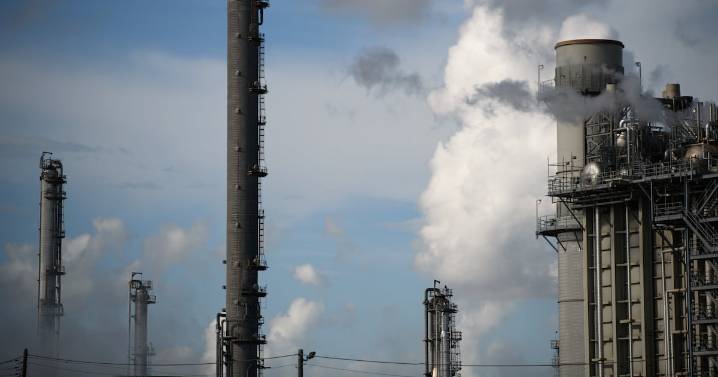 Voto de confianza al plan para ‘reflotar’ Pemex