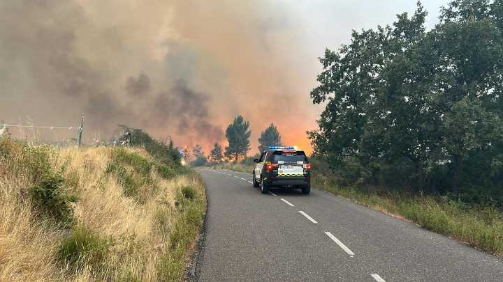 Zamora y León, cercadas por las llamas