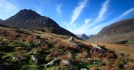 Walker dies after collapsing while descending mountain in Snowdonia