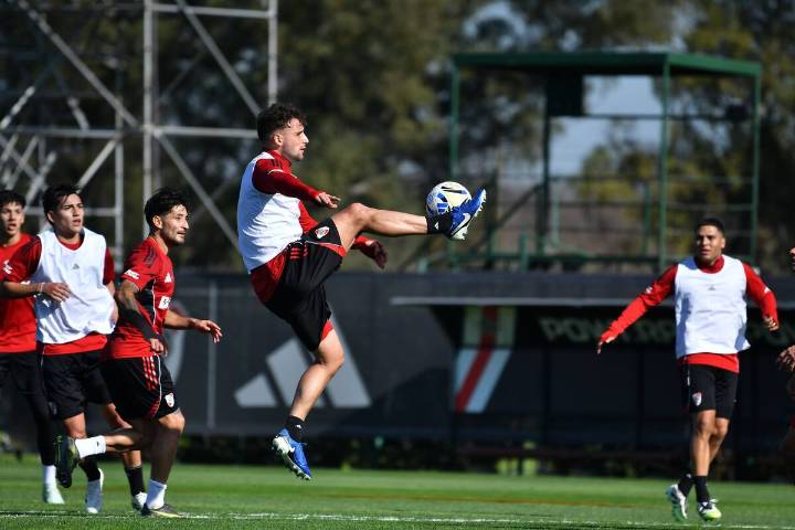 ¿Quién juega? El gran problema de la defensa de River:  de los 8 en consideración, solo tres llegarán al 100% para la Copa