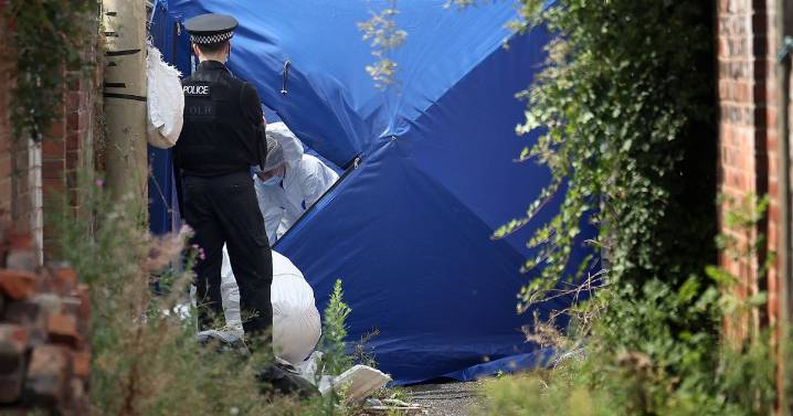 Police probe 'unexplained' death after body found in Moss Side alleyway