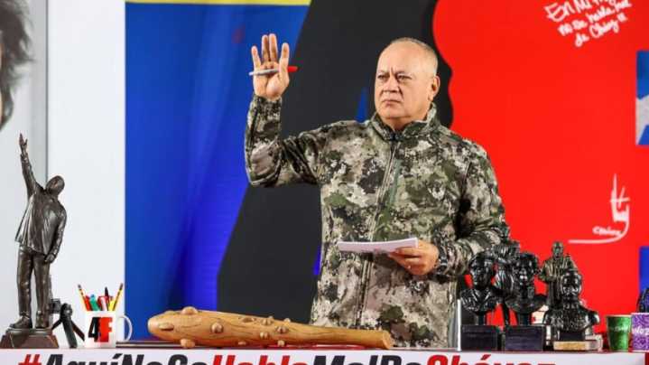 Cabello: "No subestimamos ninguna amenaza, lo que sí es una mamadera de gallo es la vendedera de humo"