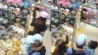 Comunidad cansada de robos captura a pareja que delinquía con un bebé