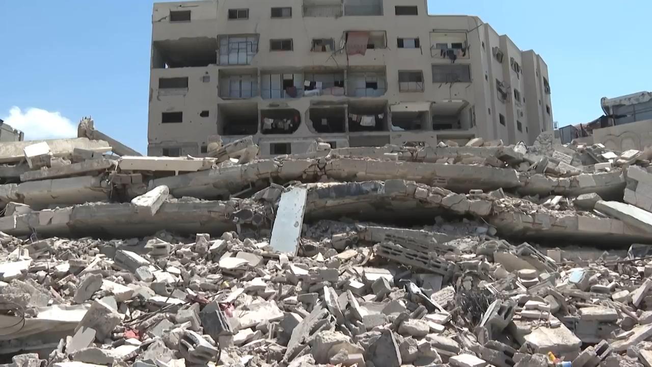 Thousands of Gaza City residents decide to stay despite Israel calling it a combat zone