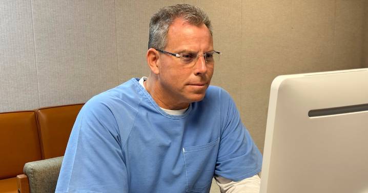 Lyle Menendez to face parole hearing a day after his brother is denied parole