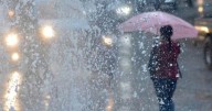 Tormentas eléctricas provocan advertencia de inundaciones para el interior y oeste