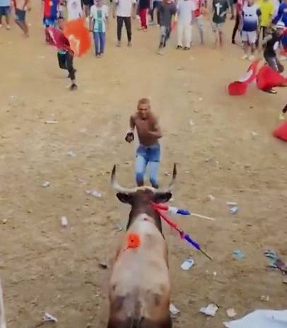 Muere hombre corneado en corraleja de Fundación, Magdalena, y crece debate sobre prohibición de estos festejos