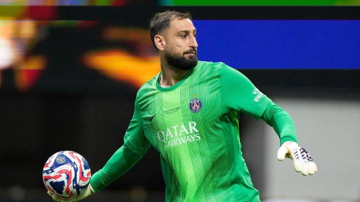 Goalkeeper Donnarumma left out of PSG squad again, days after saying he wants to leave