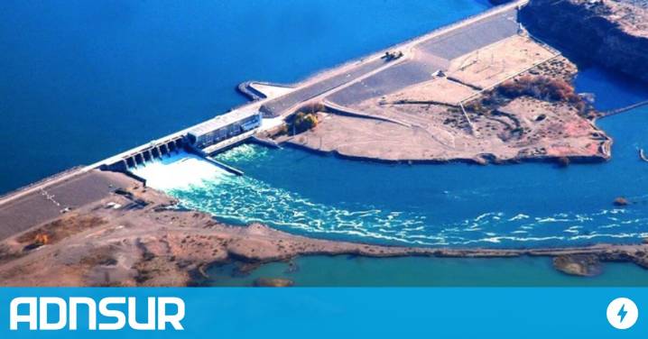 07:00 Represas del Comahue: el agua vuelve a casa, pero la energía sigue en manos privadas