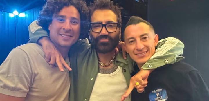 Guillermo Ochoa y Guardado protagonizan encuentro con Alejandro Fernández