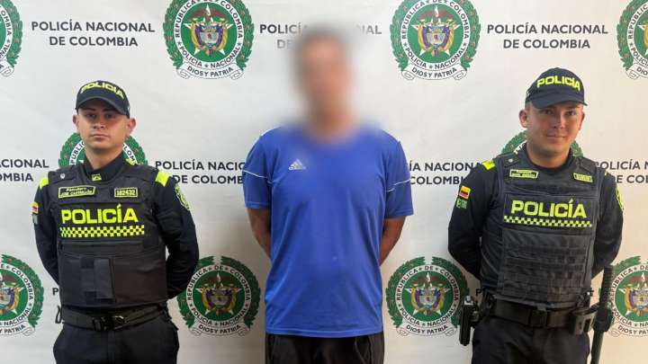 Capturado en TransMilenio alias ‘Morrocoyo’, presunto exintegrante del Frente Resistencia Tayrona de las AUC