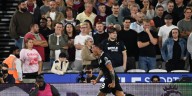 Centro atrás y toque sutil dentro del área: el gol de Enzo Fernández en el triunfo del Chelsea por 5