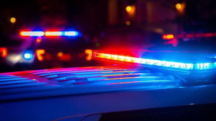 2 arrested in Fulton County drug, gun sale gone wrong
