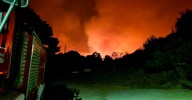 Avance "descontrolado" del incendio de Zamora y un nuevo fuego en Lugo