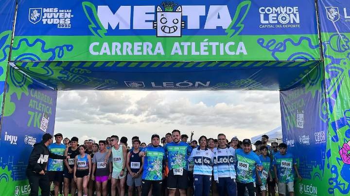 Celebran Mes de las Juventudes con carrera atlética inclusiva