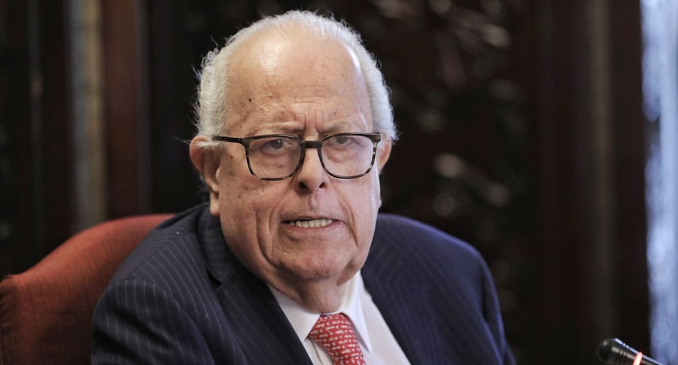 Julio Velarde, presidente del BCRP, sobre críticas de Petroperú a la tasa de interés: “No vale la pena contestarle”