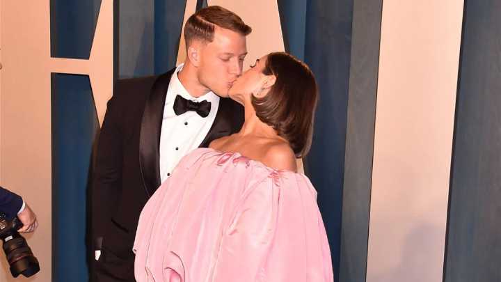 Christian McCaffrey’s 4-Word Reaction to Wife Olivia’s Huge Personal Announcement Before 49ers Season Christian McCaffrey shares four-word reaction to wife Olivia Culpo’s major hosting role, blending 