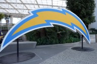 Chargers Re-Signing OT David Sharpe To Practice Squad