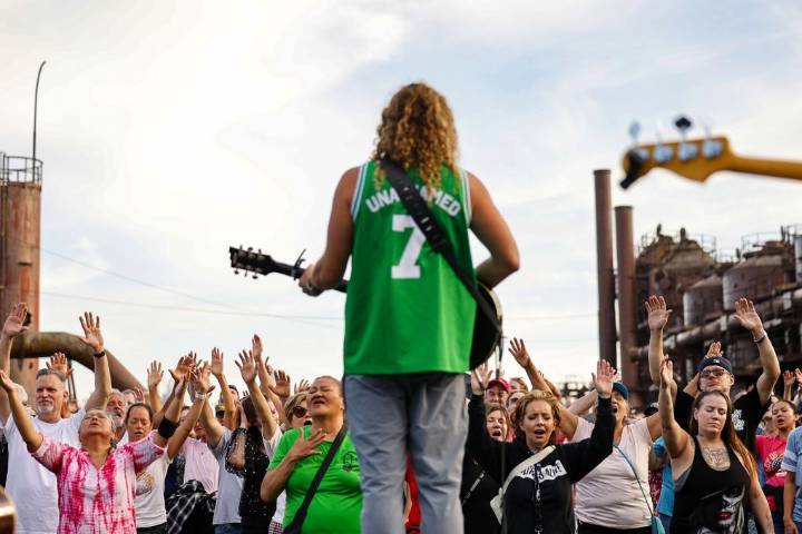 Gospel and kazoos face off at Christian concert, protest in Seattle