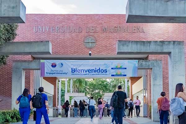 Unimagdalena recibe a sus estudiantes para el segundo semestre del año